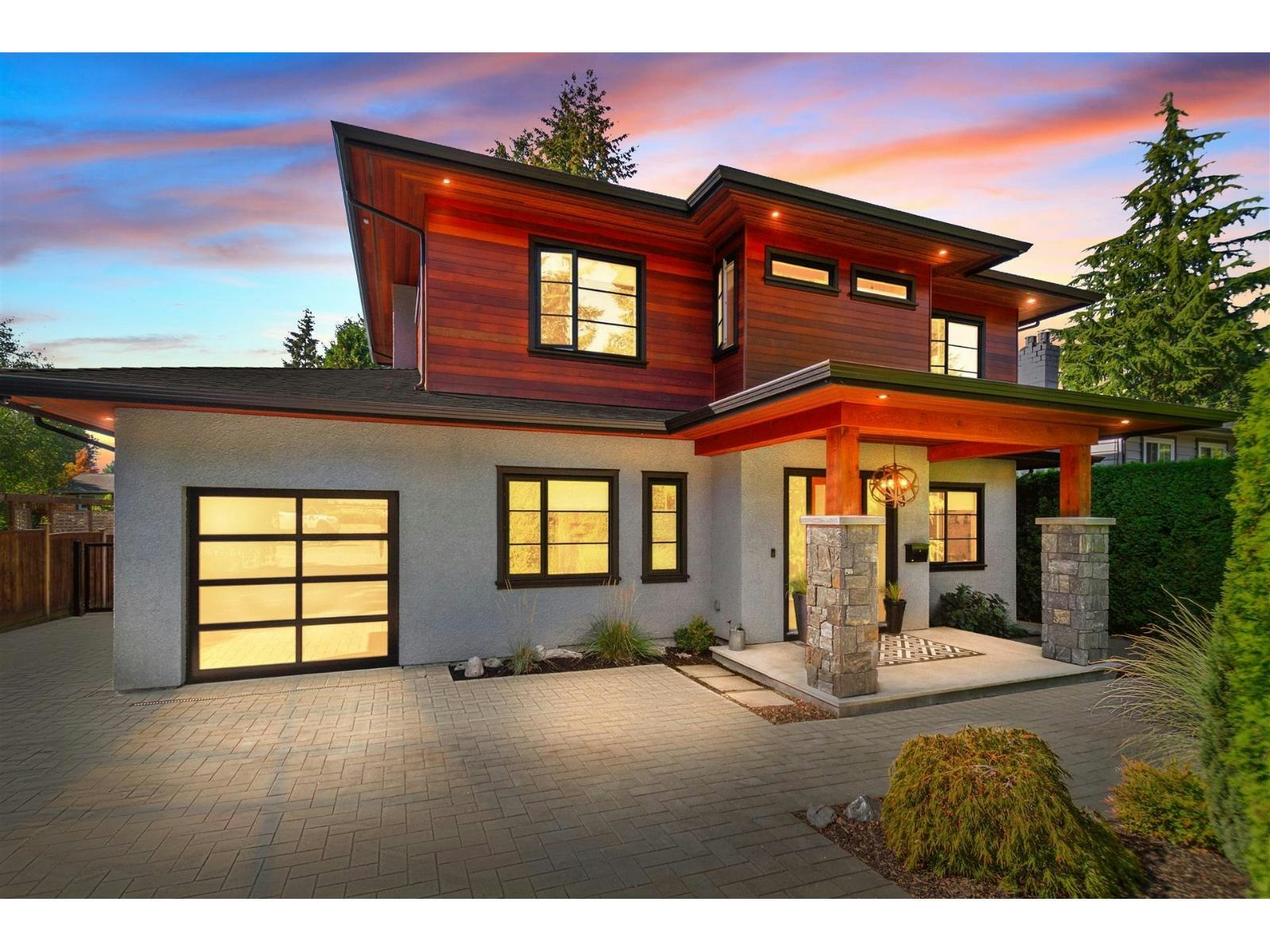 2611 127a Street, Surrey, BC, V4A 3T2