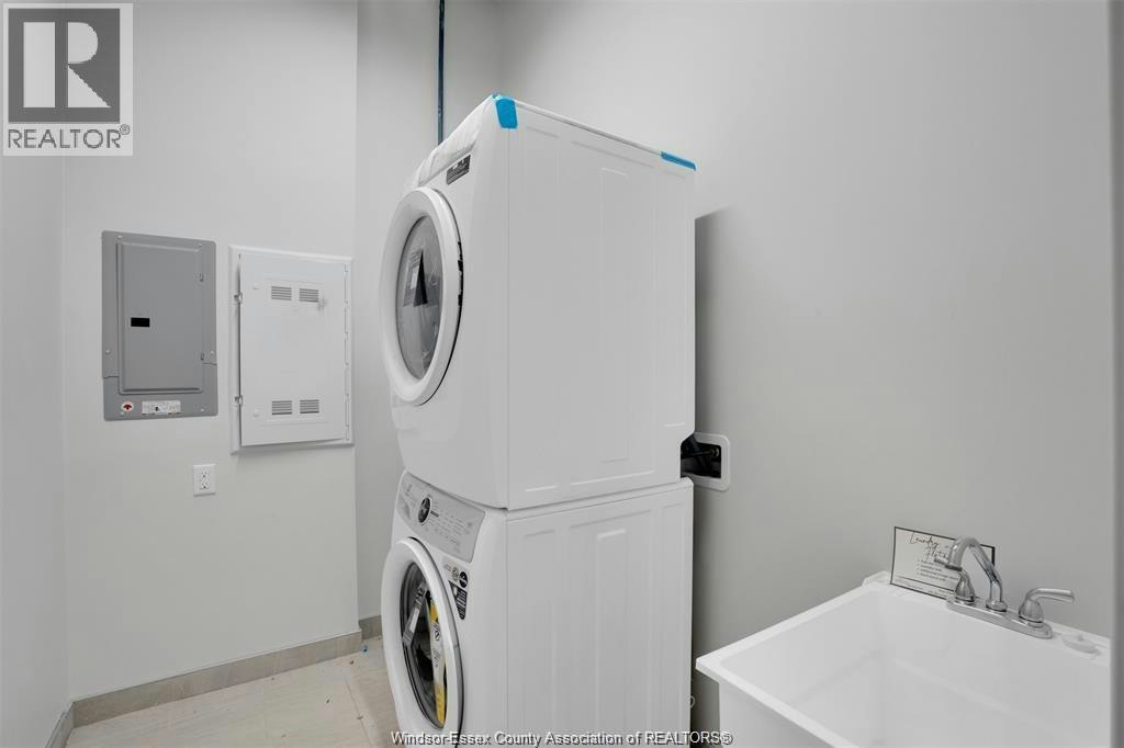 106-11941 Tecumseh Road East, Tecumseh, ON, N8N 1L8 - 27