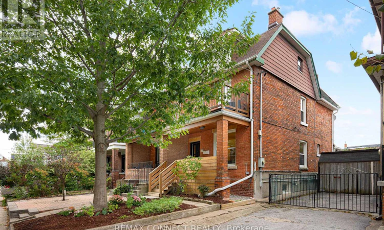 17 Muir Avenue
