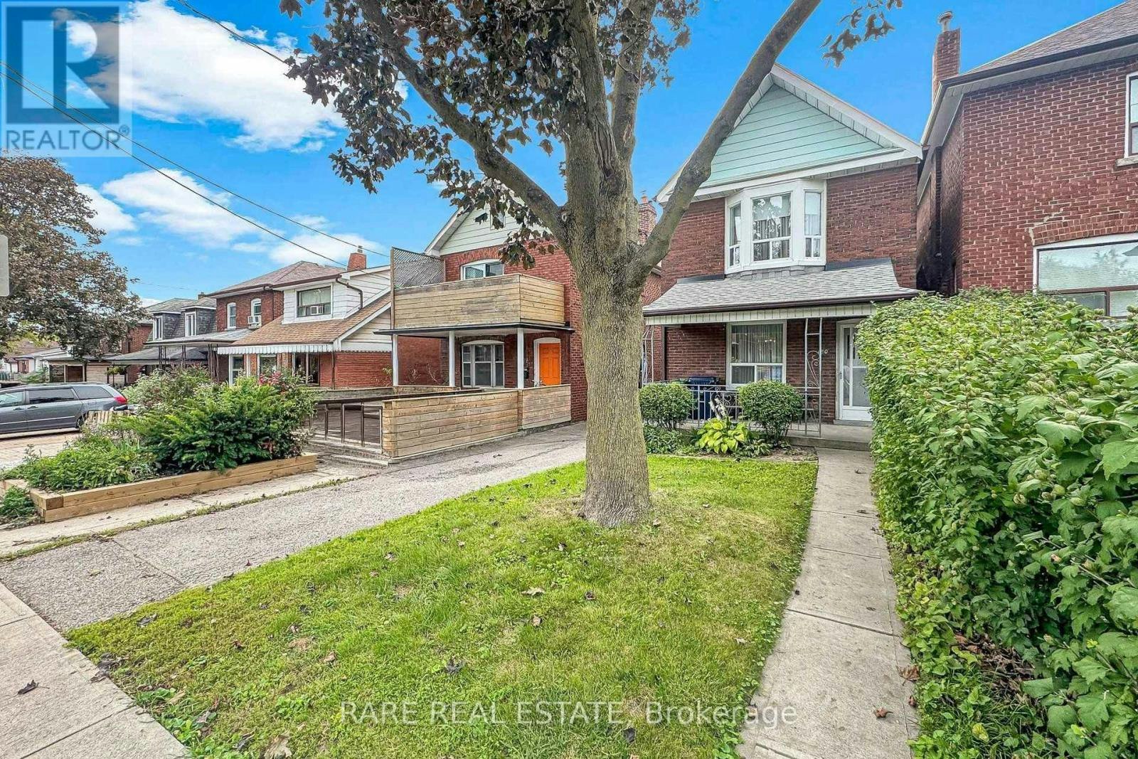 180 Atlas Avenue, Toronto, ON, M6C 3P5