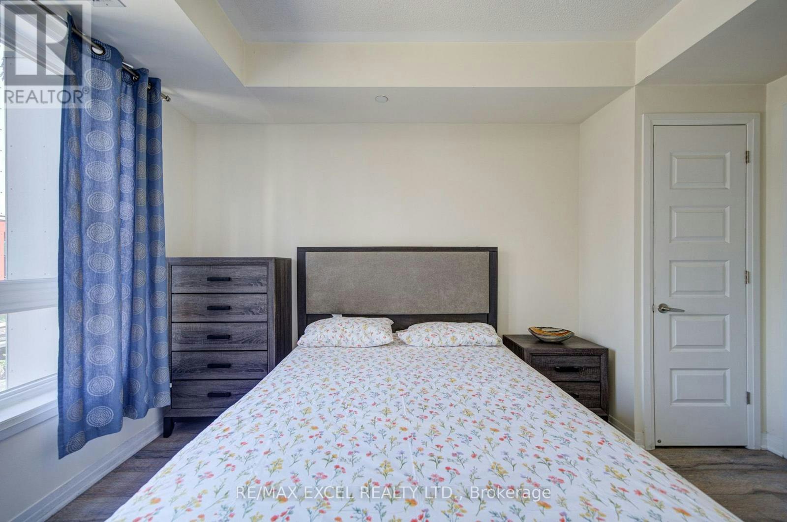 302-2 Adam Sellers Street, Markham, ON, L6B 1P2 - 31
