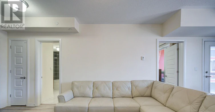 302-2 Adam Sellers Street, Markham, ON, L6B 1P2 - 16