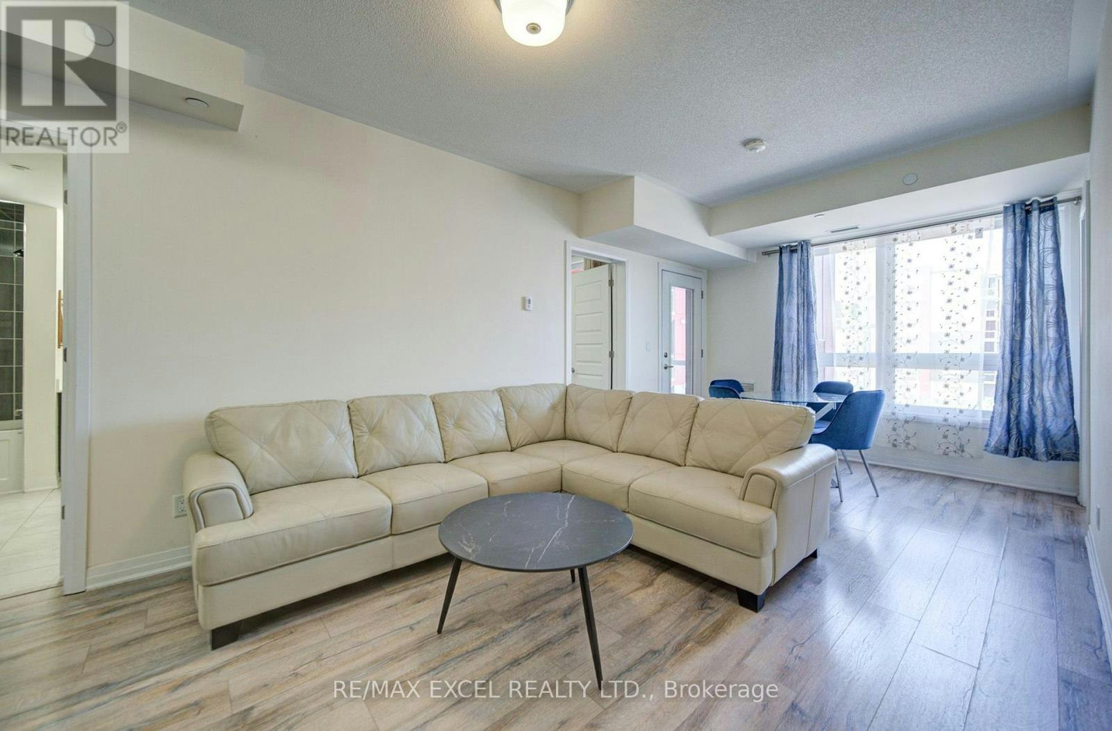 302-2 Adam Sellers Street, Markham, ON, L6B 1P2 - 17