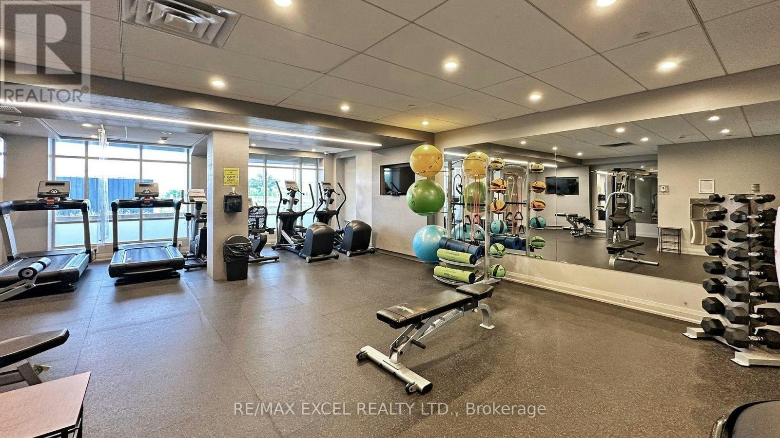 302-2 Adam Sellers Street, Markham, ON, L6B 1P2 - 46