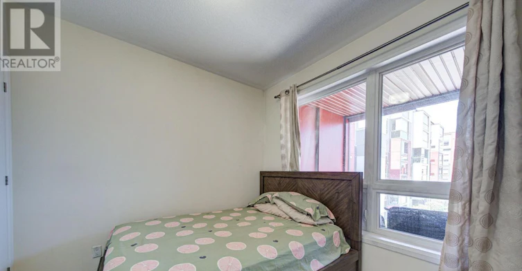 302-2 Adam Sellers Street, Markham, ON, L6B 1P2 - 23