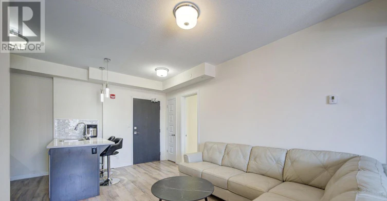 302-2 Adam Sellers Street, Markham, ON, L6B 1P2 - 18