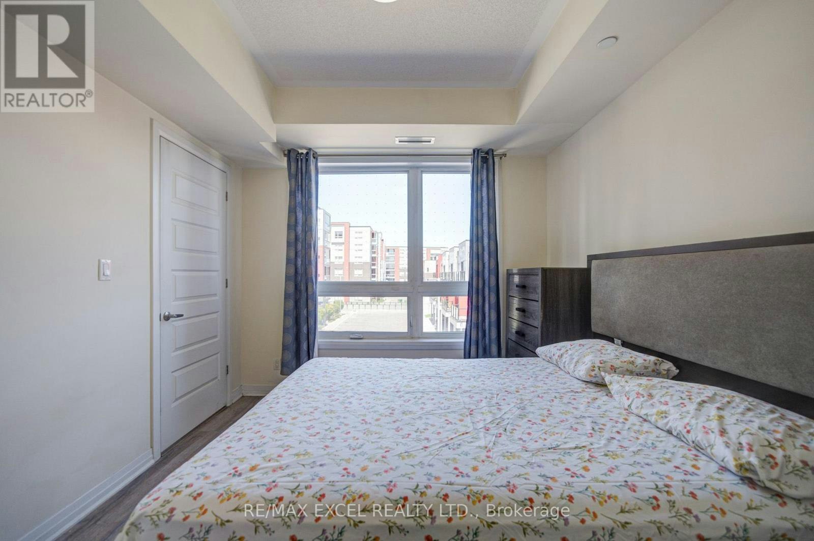 302-2 Adam Sellers Street, Markham, ON, L6B 1P2 - 32