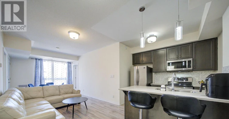 302-2 Adam Sellers Street, Markham, ON, L6B 1P2 - 9