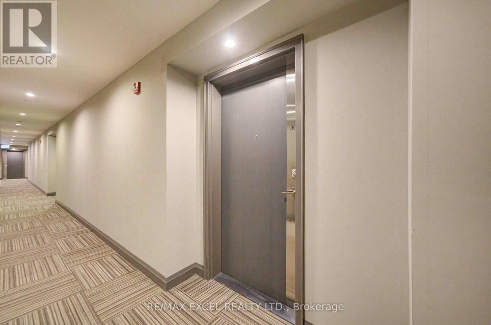 302-2 Adam Sellers Street, Markham, ON, L6B 1P2 - 7