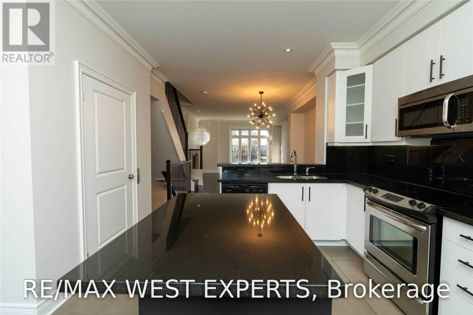 51 Powseland Crescent, Vaughan, ON, L4L 0C5 - 7