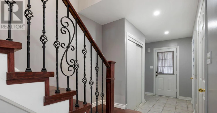 17 Horstman Street, Markham, ON, L3S 4G7 - 4