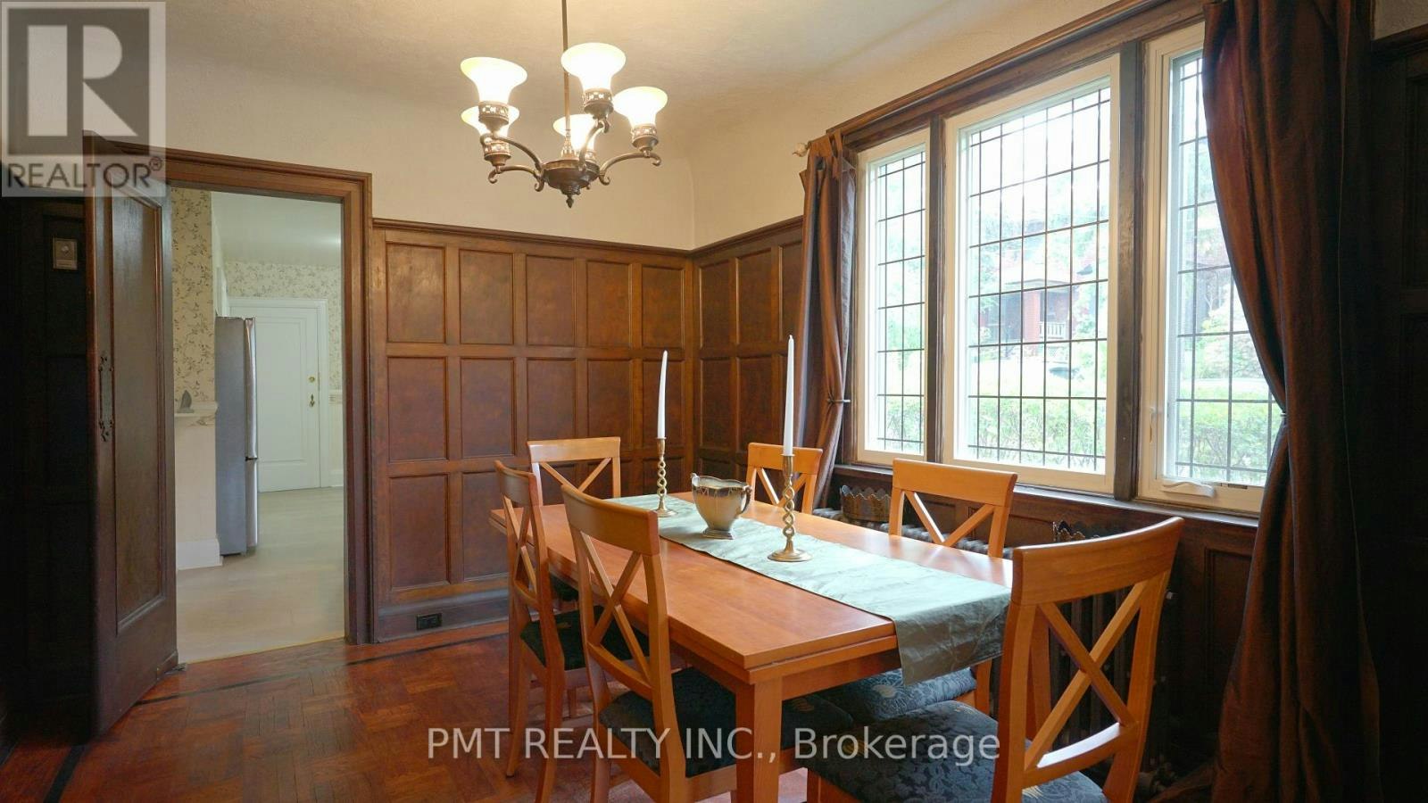 MAIN-2 Larkin Avenue, Toronto, ON, M6S 1L8 - 4