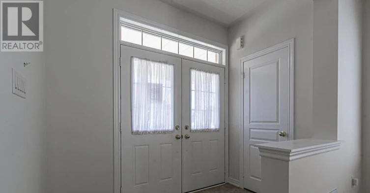 183 Huddlestone Crescent, Milton, ON, L9T 8M9 - 3