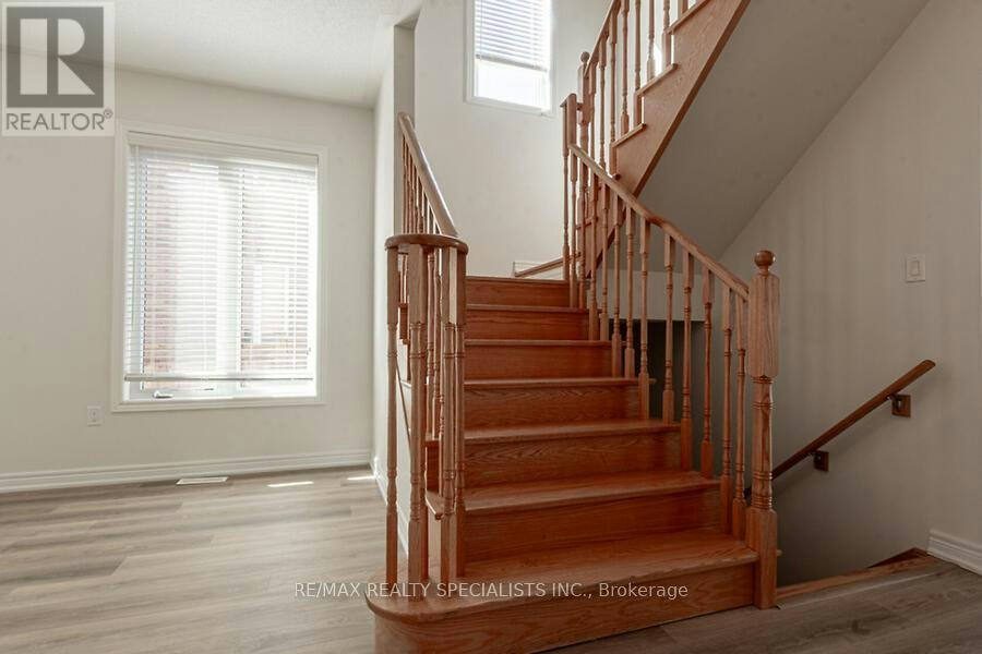 183 Huddlestone Crescent, Milton, ON, L9T 8M9 - 20