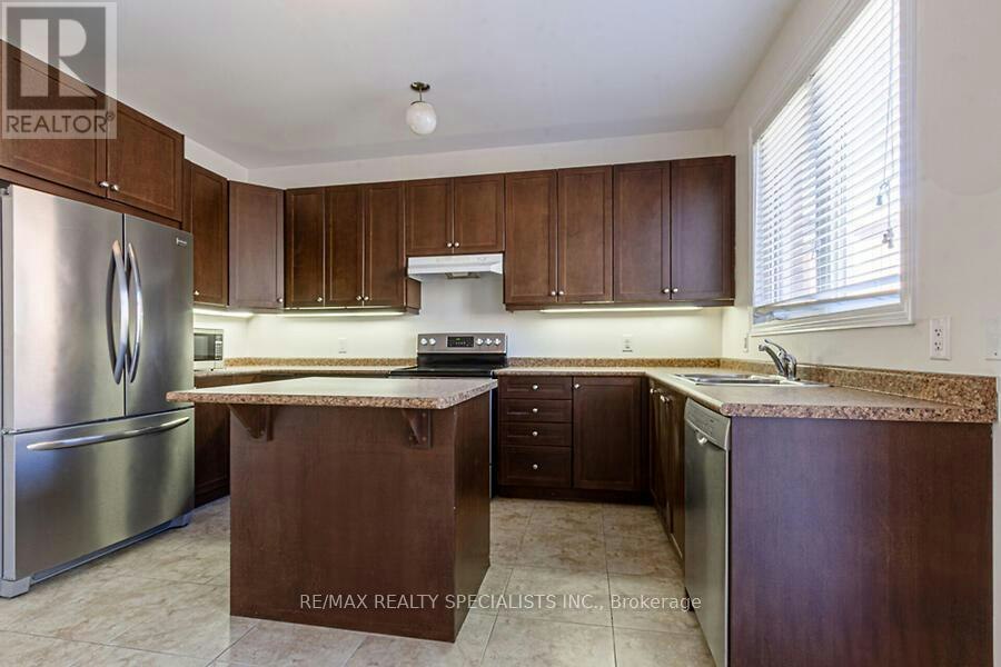 183 Huddlestone Crescent, Milton, ON, L9T 8M9 - 9