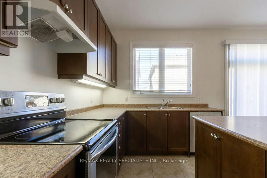 183 Huddlestone Crescent, Milton, ON, L9T 8M9 - 10