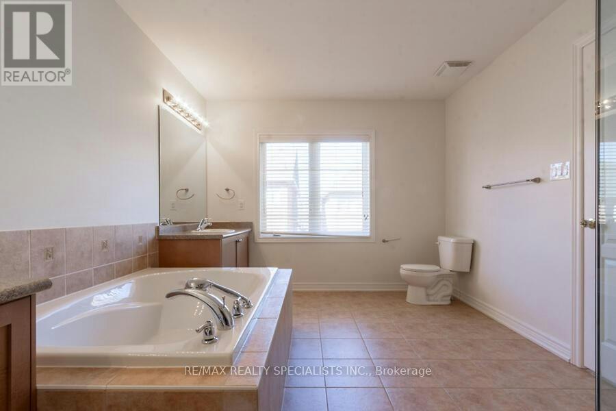 183 Huddlestone Crescent, Milton, ON, L9T 8M9 - 26