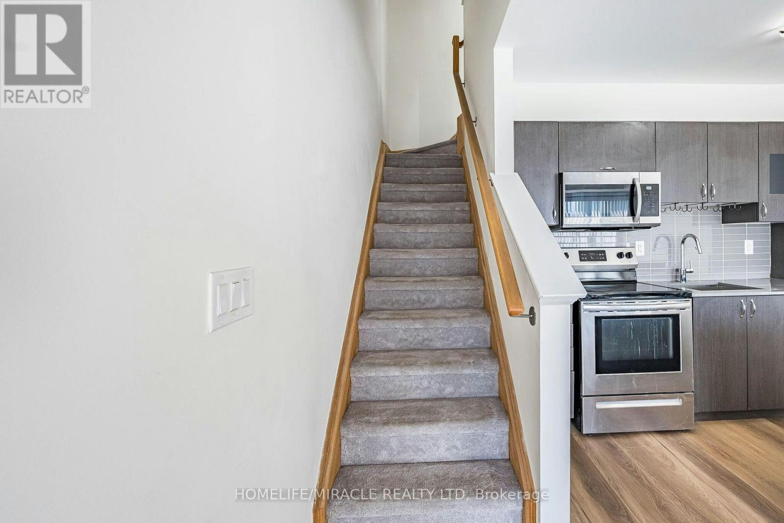 8-161 William Duncan Road, Toronto, ON, M3K 0B9 - 21
