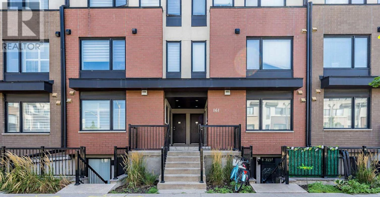 8-161 William Duncan Road, Toronto, ON, M3K 0B9