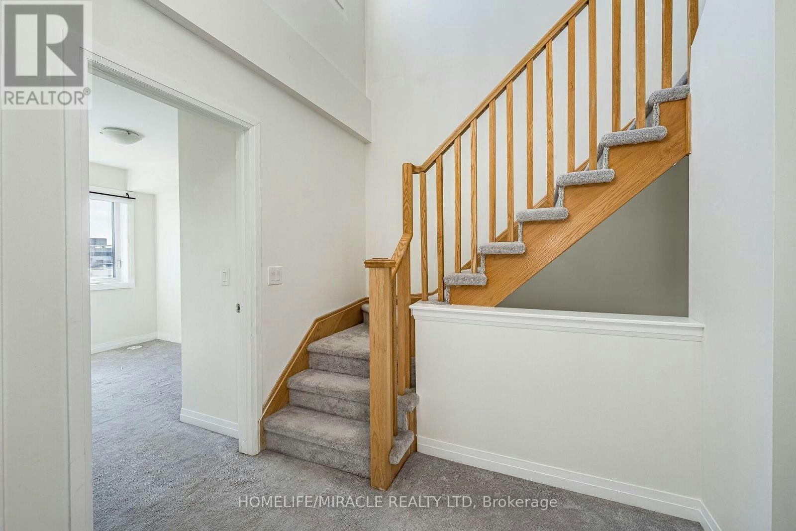8-161 William Duncan Road, Toronto, ON, M3K 0B9 - 35