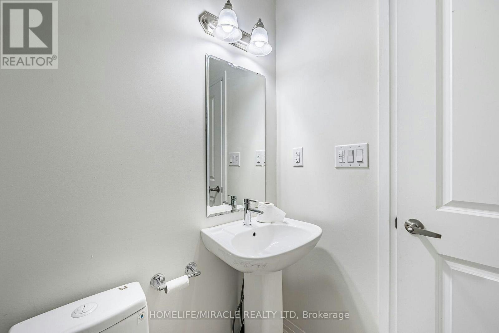 8-161 William Duncan Road, Toronto, ON, M3K 0B9 - 20
