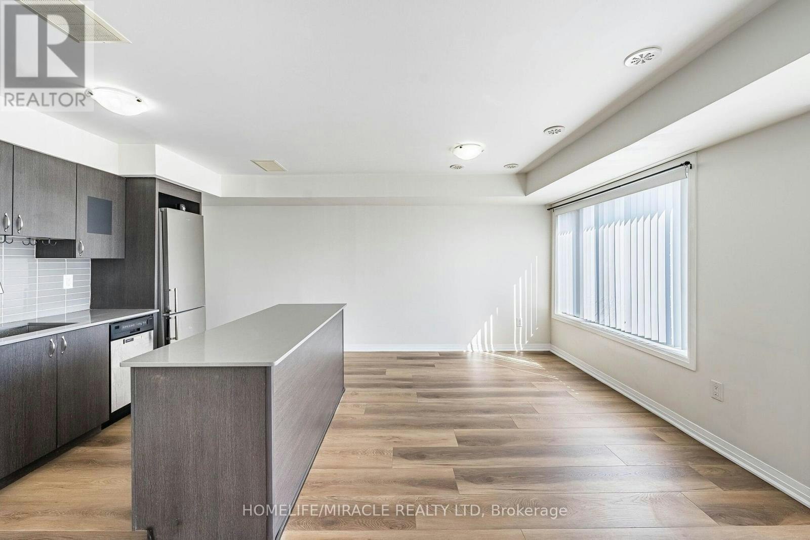 8-161 William Duncan Road, Toronto, ON, M3K 0B9 - 12