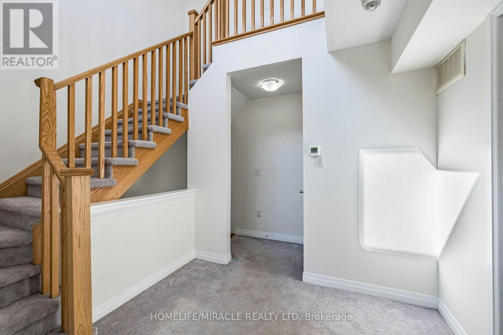 8-161 William Duncan Road, Toronto, ON, M3K 0B9 - 27