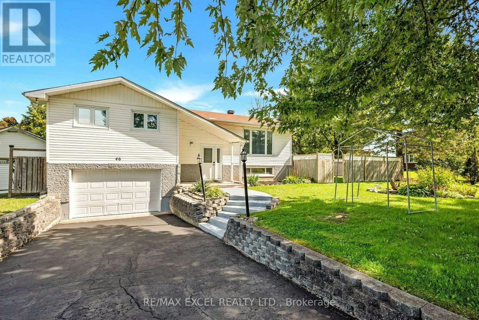 46 Queen Street, Monkland, ON, K0A 1R0