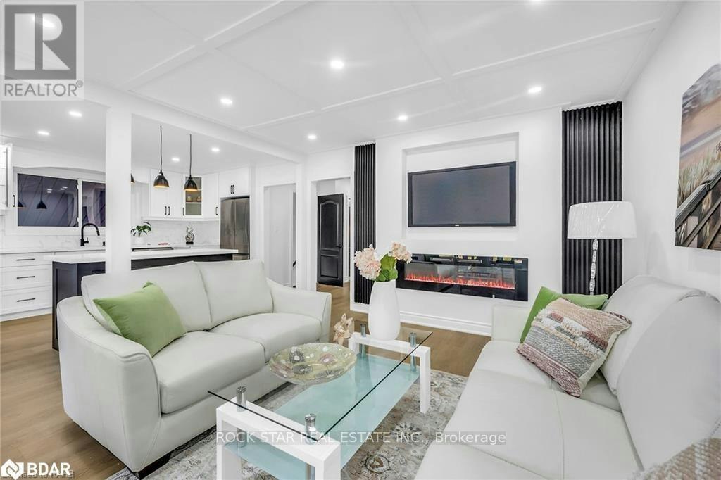 UPPER-170 Terrace Drive, Hamilton, ON, L9A 2Z1 - 2