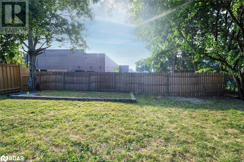 UPPER-170 Terrace Drive, Hamilton, ON, L9A 2Z1 - 26