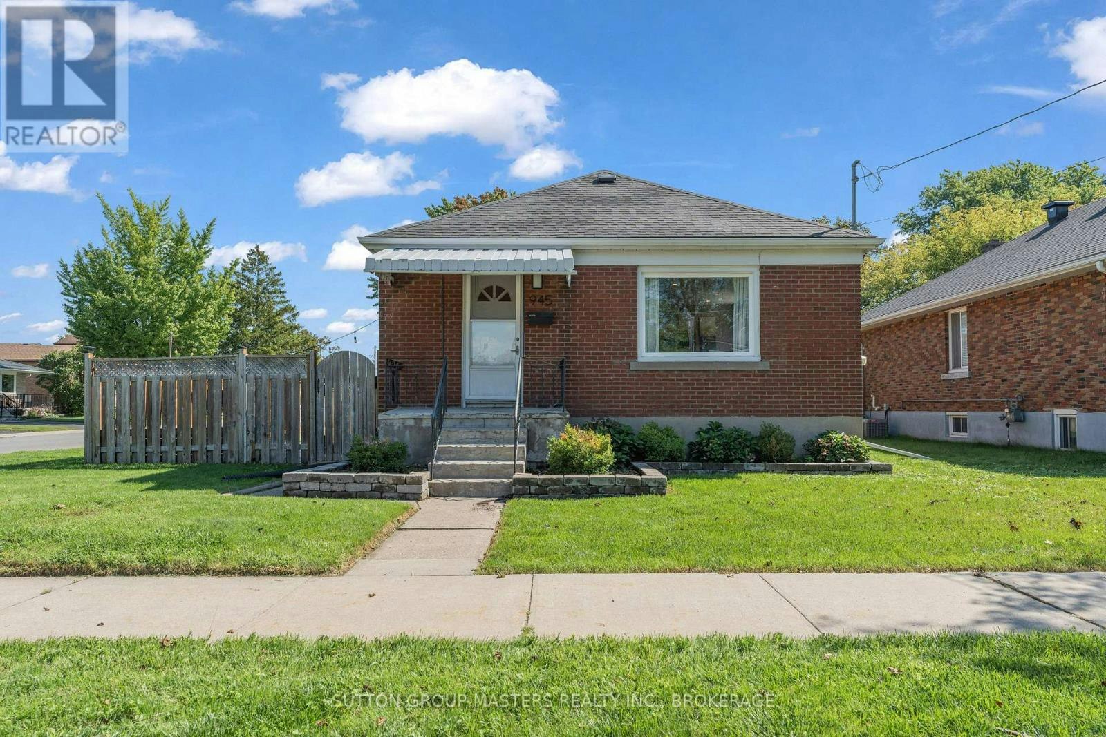 945 Victoria Street, Kingston, ON, K7K 4T9