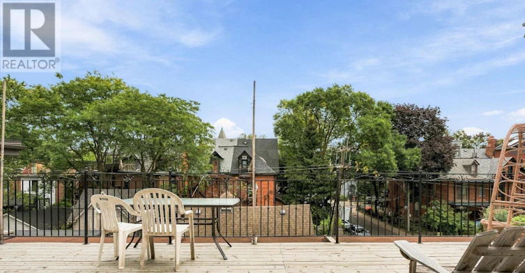 399A Palmerston Blvd Boulevard, Toronto, ON, M6G 2N7 - 11