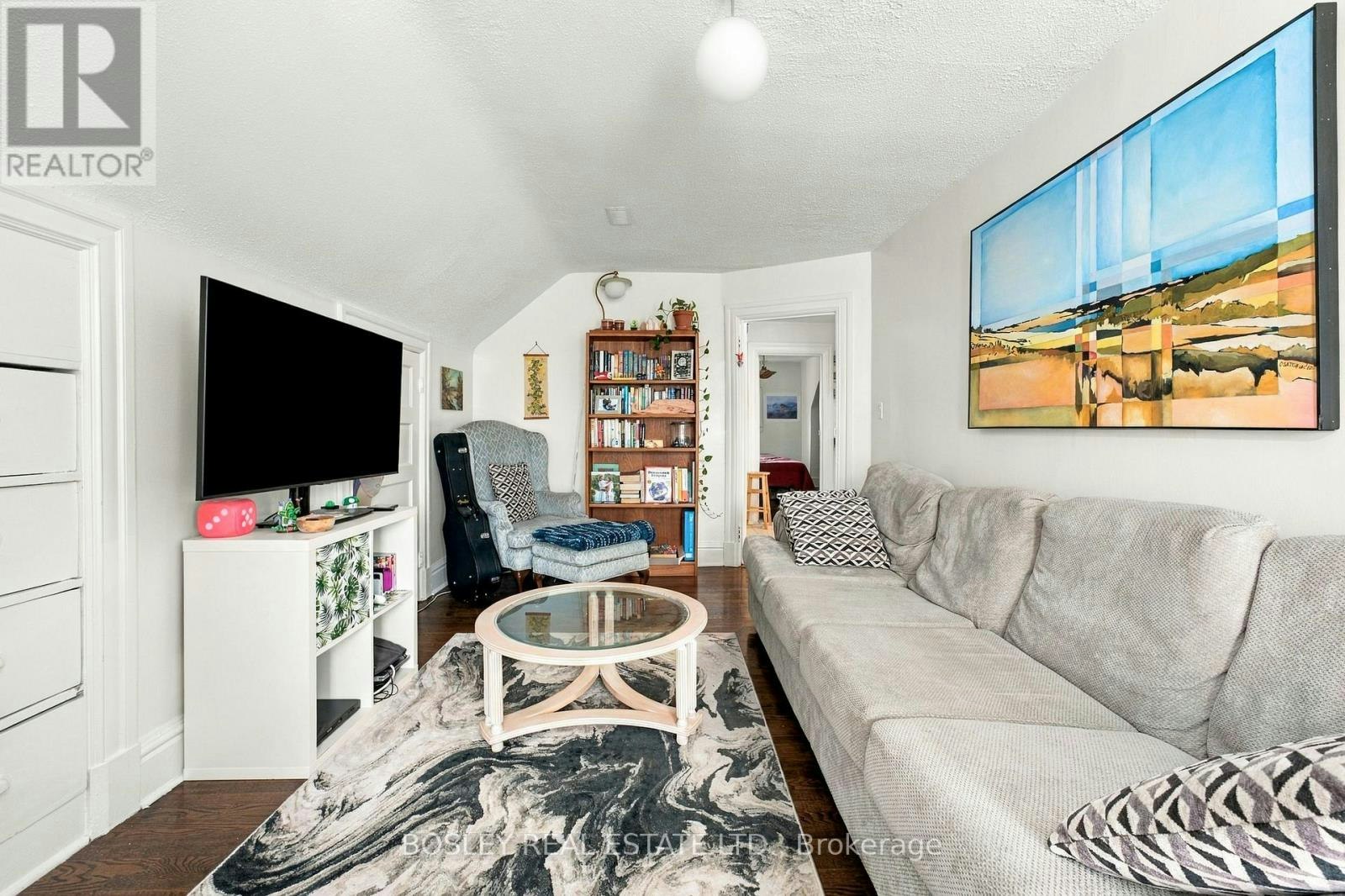 399A Palmerston Blvd Boulevard, Toronto, ON, M6G 2N7 - 4