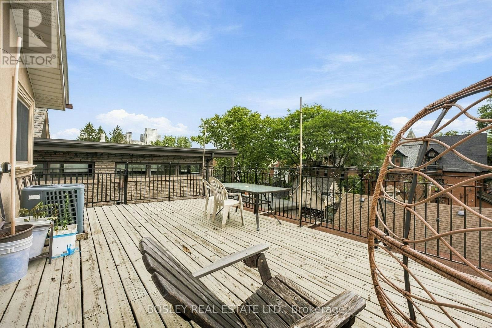 399A Palmerston Blvd Boulevard, Toronto, ON, M6G 2N7 - 7