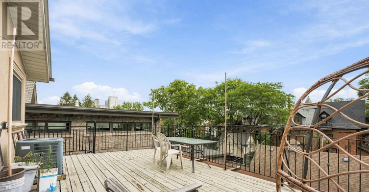 399A Palmerston Blvd Boulevard, Toronto, ON, M6G 2N7 - 7