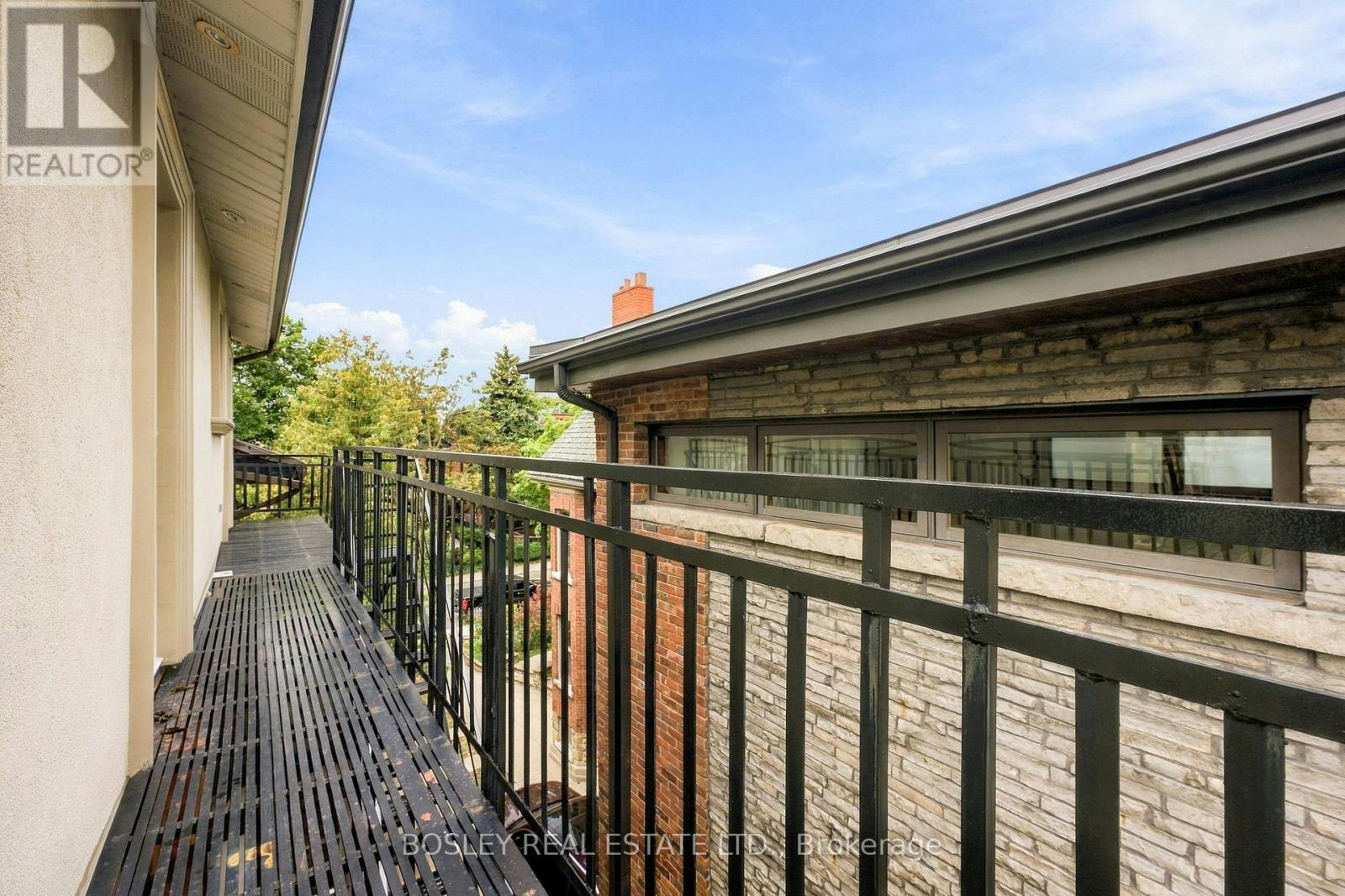 399A Palmerston Blvd Boulevard, Toronto, ON, M6G 2N7 - 32