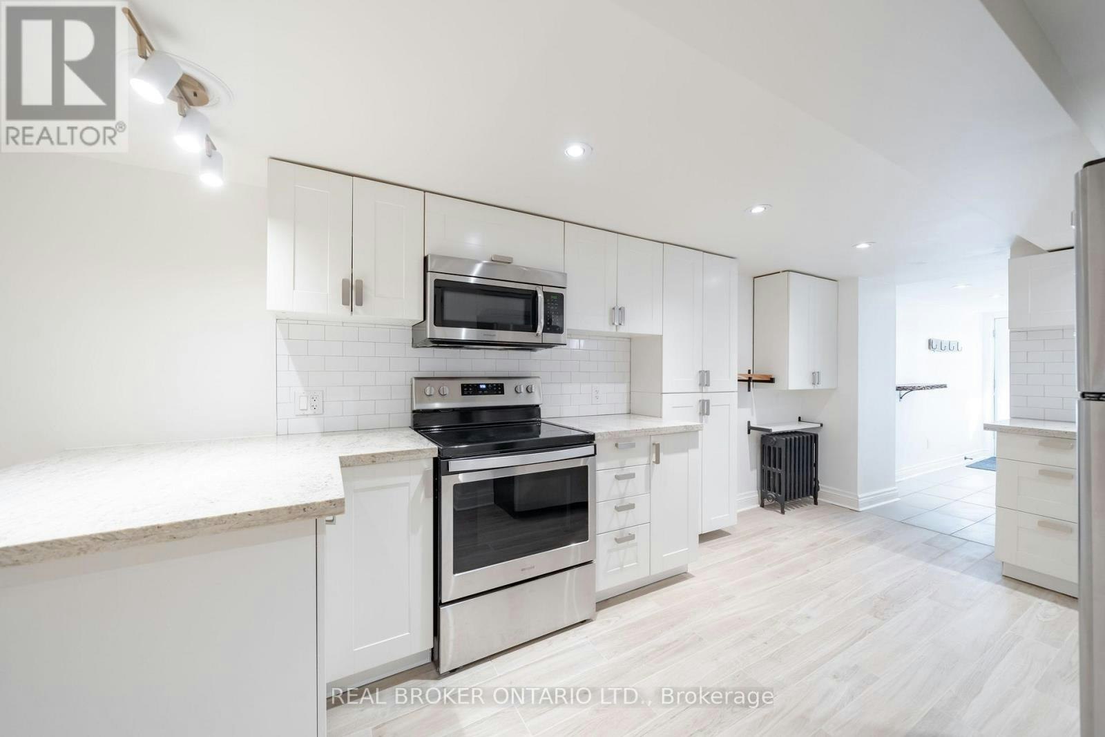 LOWER-419 Ossington Avenue, Toronto, ON, M6J 3A6 - 17
