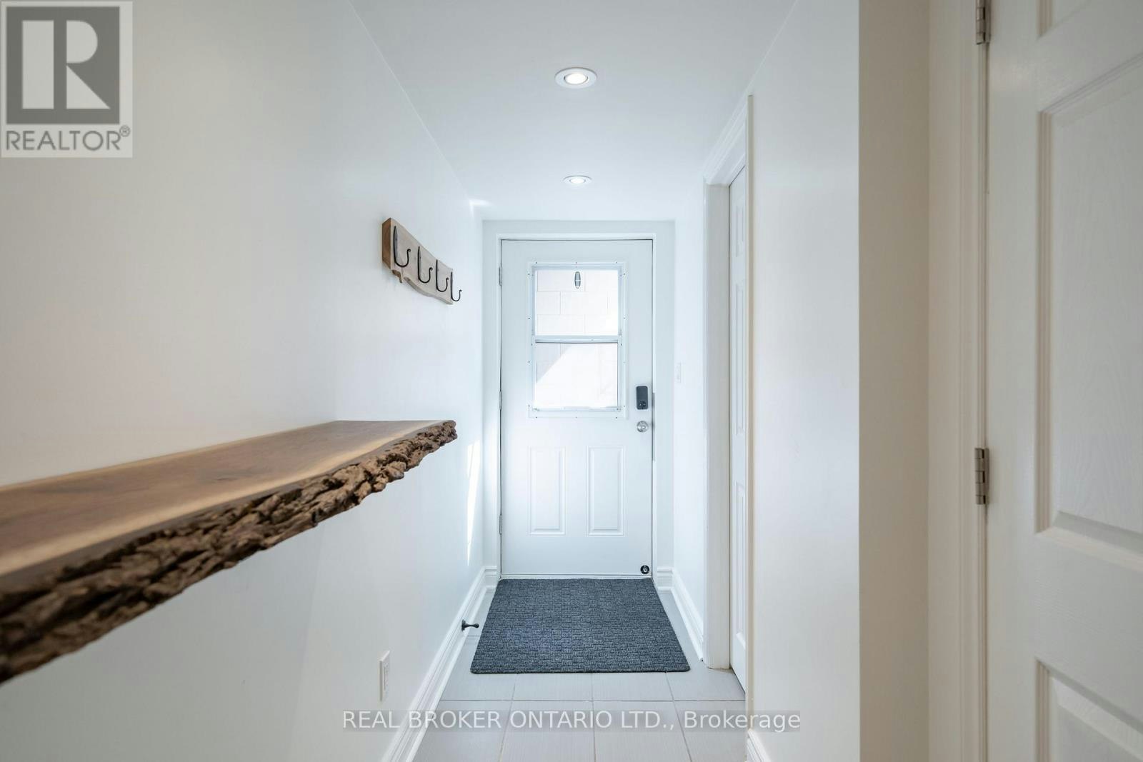 LOWER-419 Ossington Avenue, Toronto, ON, M6J 3A6 - 4