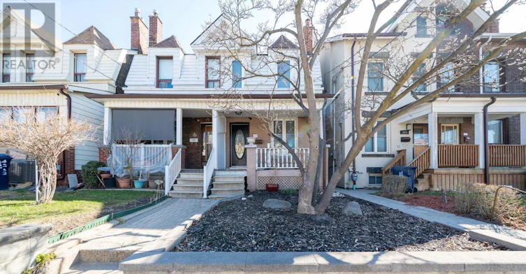 LOWER-419 Ossington Avenue, Toronto, ON, M6J 3A6