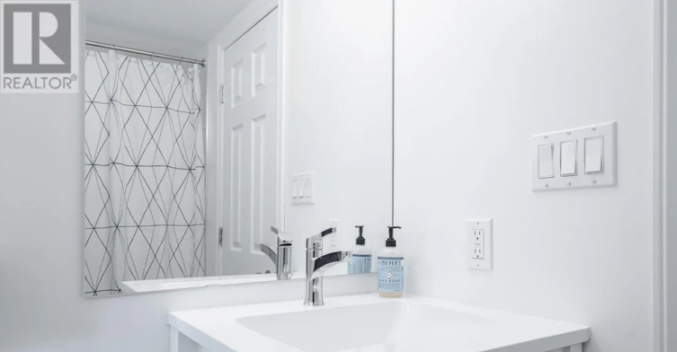 LOWER-419 Ossington Avenue, Toronto, ON, M6J 3A6 - 12