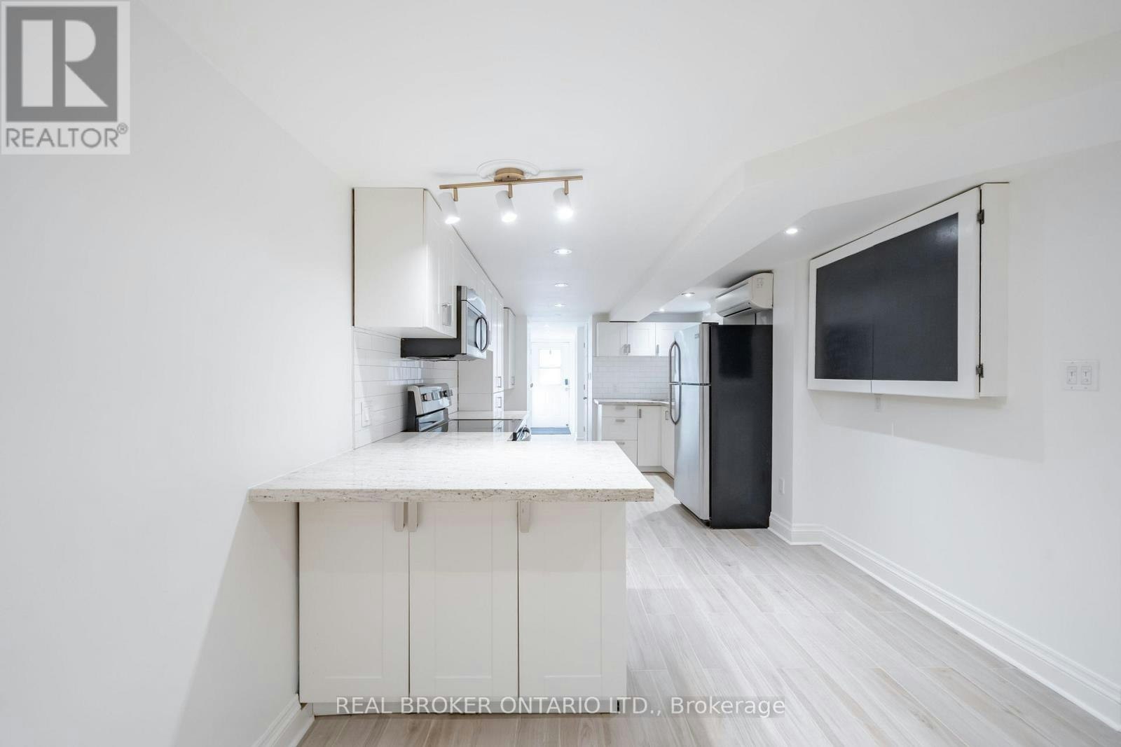 LOWER-419 Ossington Avenue, Toronto, ON, M6J 3A6 - 19