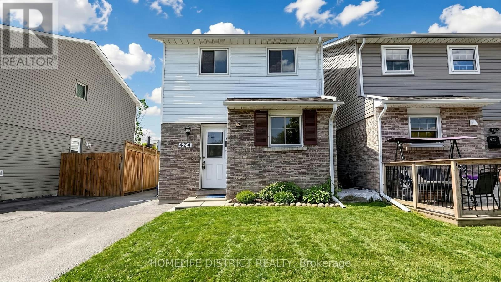 424 Chaleur Avenue, Oshawa, ON, L1J 6N7
