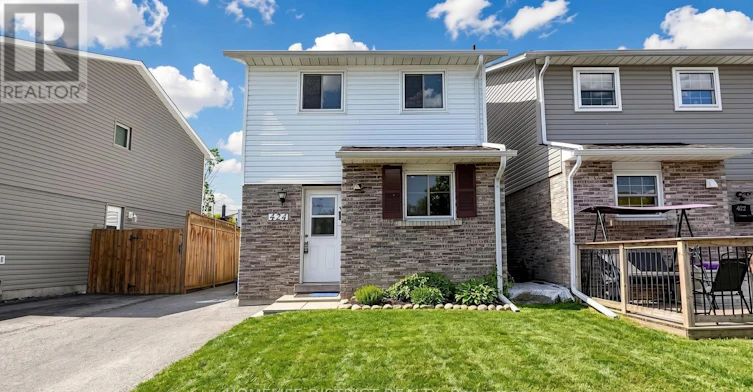 424 Chaleur Avenue, Oshawa, ON, L1J 6N7