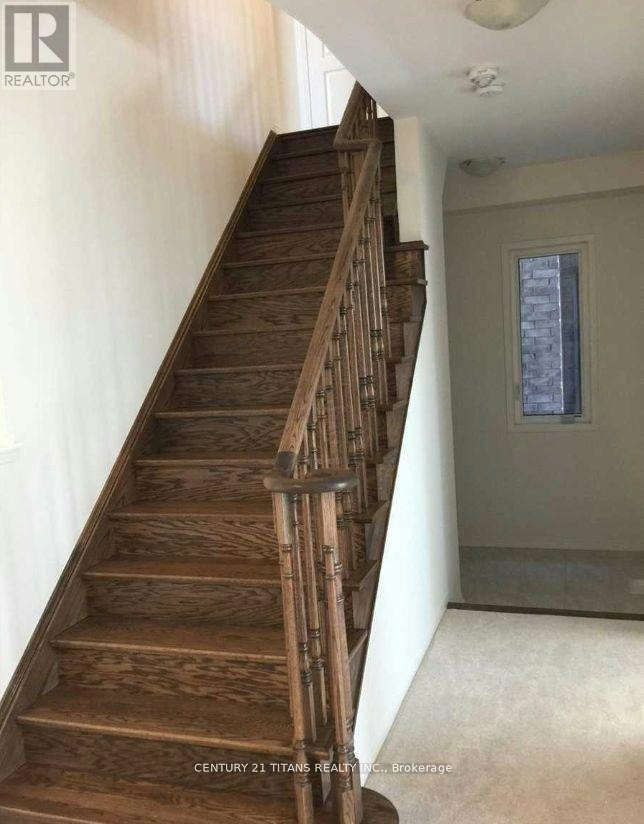 241 Ocean Drive SOUTH, Oshawa, ON, L1L 0K4 - 5