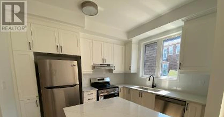 39 Wisla Avenue, Markham, ON, L6C 3L9 - 16