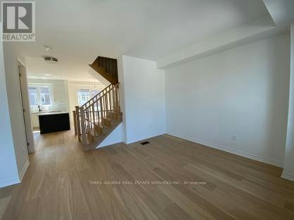 39 Wisla Avenue, Markham, ON, L6C 3L9 - 10