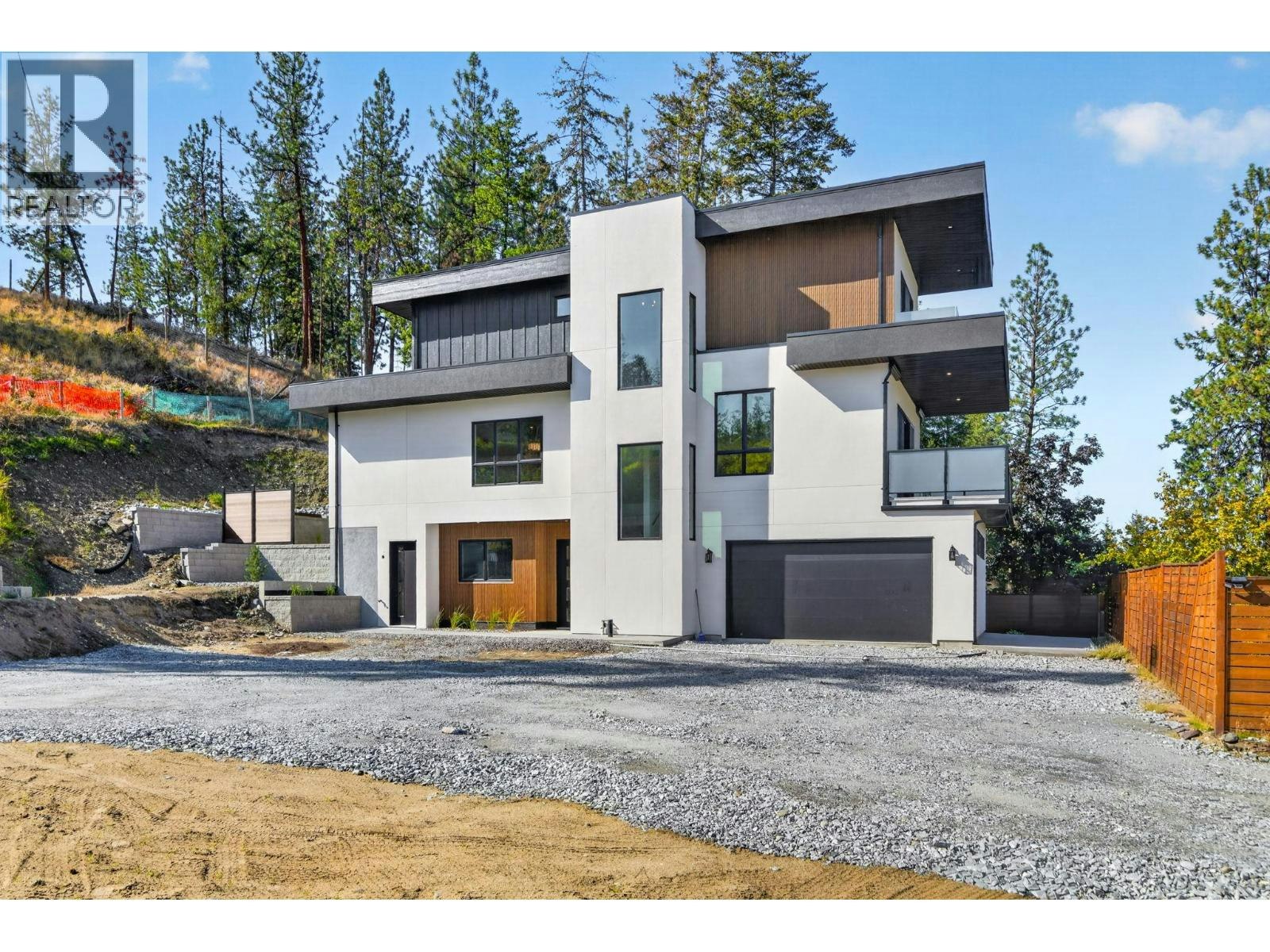 3-757 Barnaby Road, Kelowna, BC, V1W 4N9