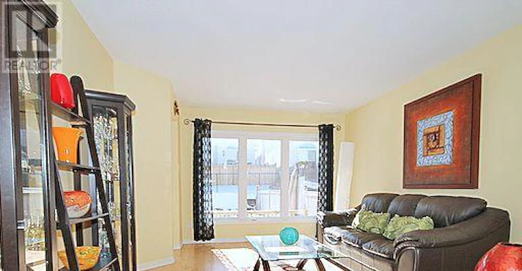 322 Statewood Drive, Ottawa, ON, K2K 0A9 - 8