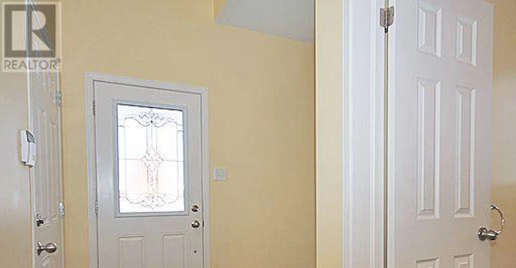 322 Statewood Drive, Ottawa, ON, K2K 0A9 - 2