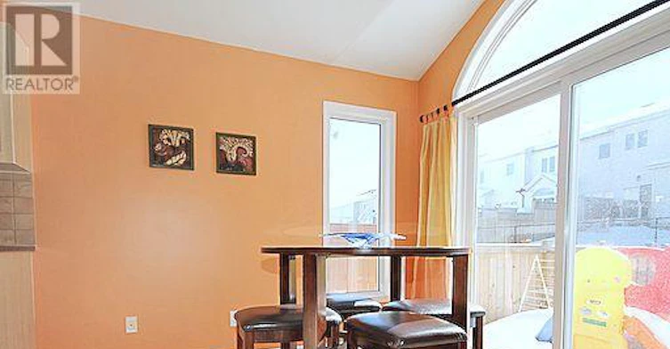 322 Statewood Drive, Ottawa, ON, K2K 0A9 - 7